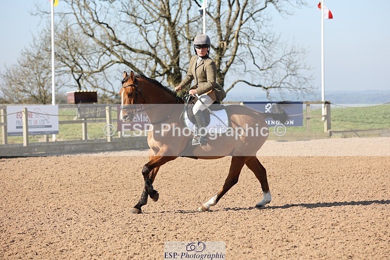 250402-100144-00100 - Cls 1 British Novice and 90cm Open