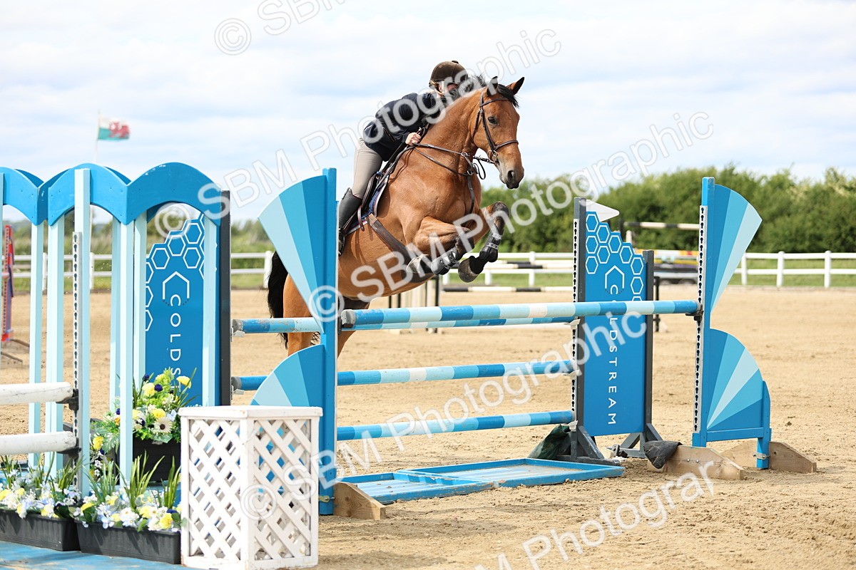 SBM_001378 - Class 5 - Senior Foxhunter - 1.20m