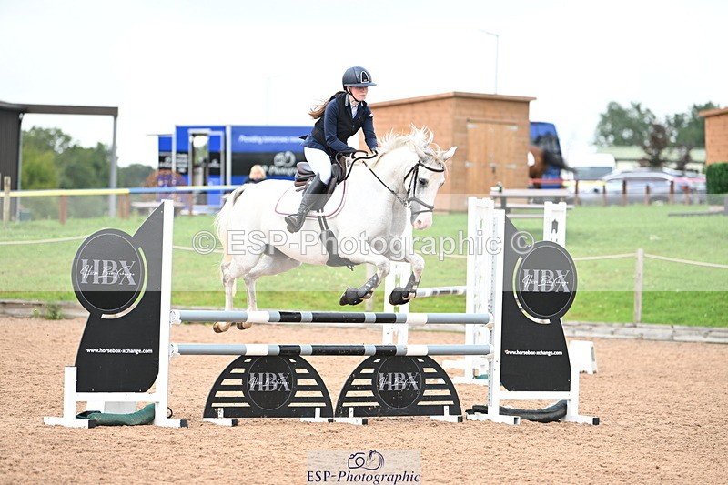 240908A-131425-03960 - Cls 15 U21 Intro 90cm-1.00m  Team Comp