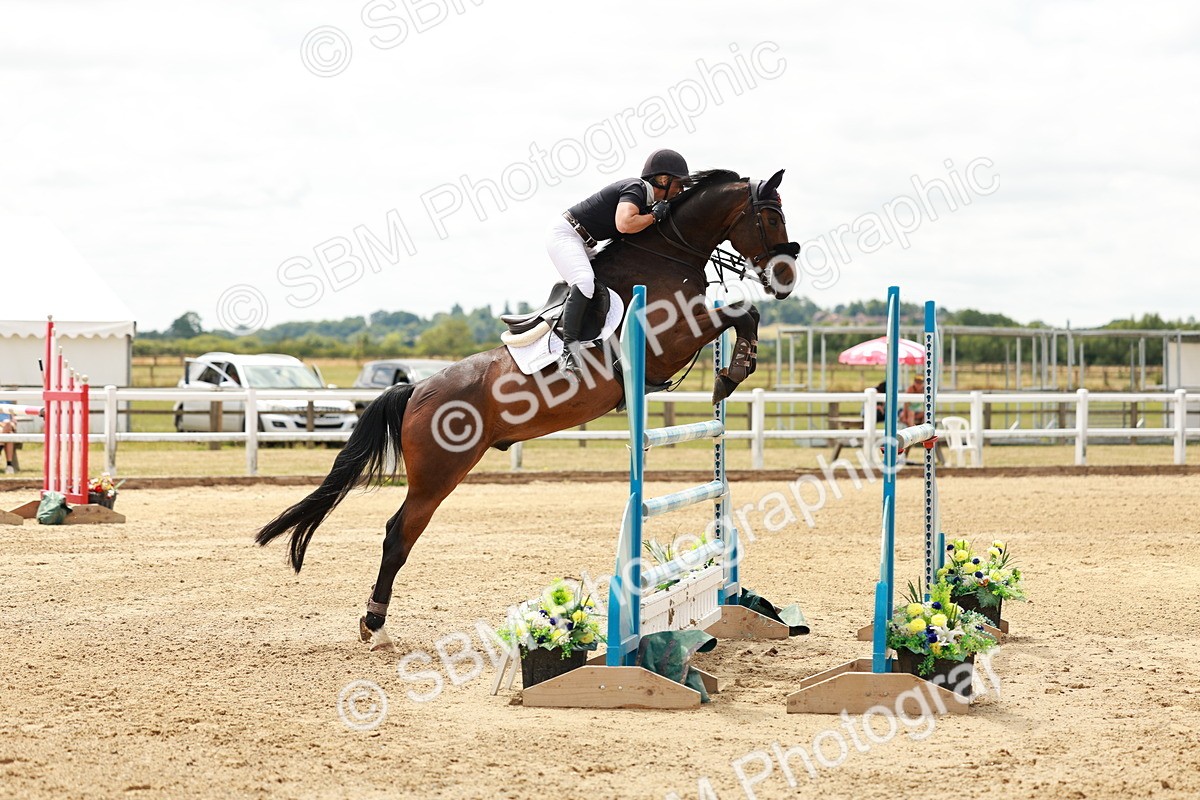 SBM_018942 - Class 21 - Senior Newcomers Championship 2d Rd