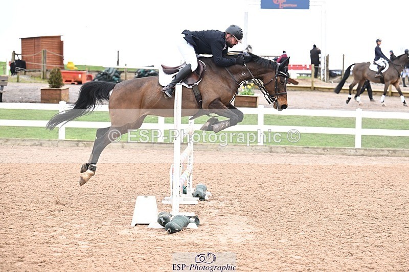 260221-120129-01915 - Cls 11 Snr 1.05m