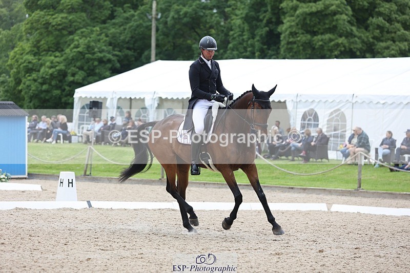 240524-115359-08472 - 272-PRIORSPARK_ROYAL_RIFF-RAFF-Jesse_Campbell