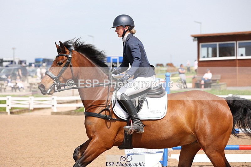 240510A-145049-07889 - Cls 17 1.05m National Am Quali