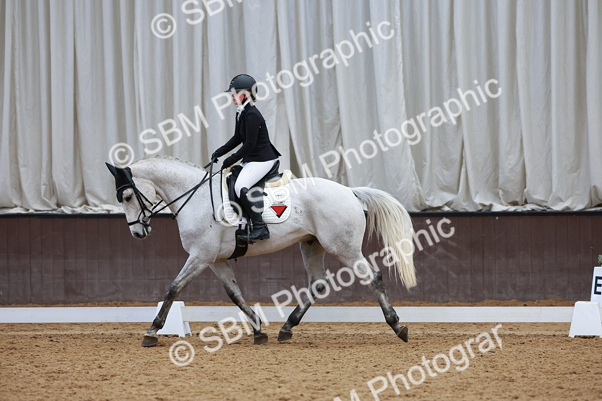 SBM_003372 - Class 11 - Novice 2