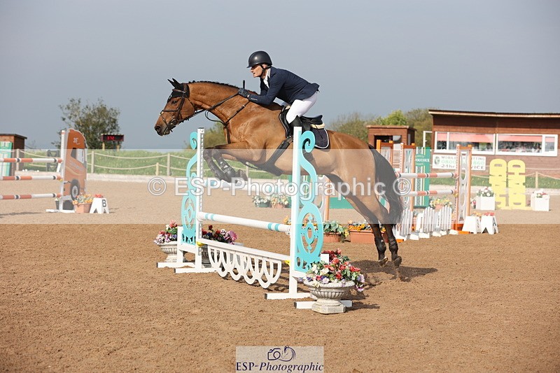 240511A-085434-10844 - Cls 32 Foxhunter