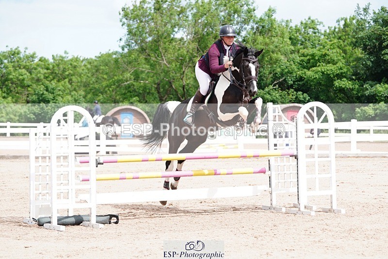 250525-102754-09115 - Cls 32 A&B Snr Brit Nov & 90cm Open