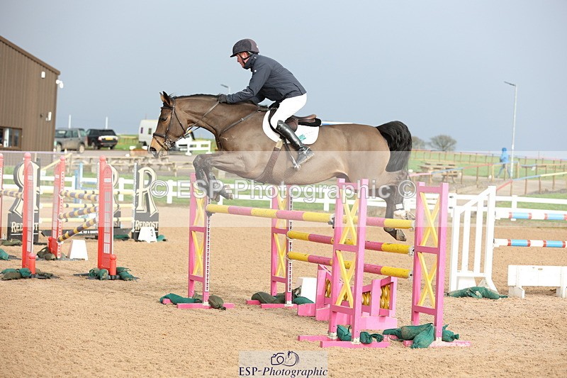 240223A-150236-02107 - Cls 6 Foxhunter and 1.20m Open