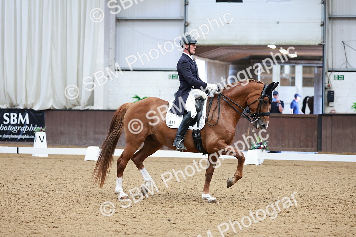 SBM_015773 - Class 5 - FEI INT II - 15.48-17.00