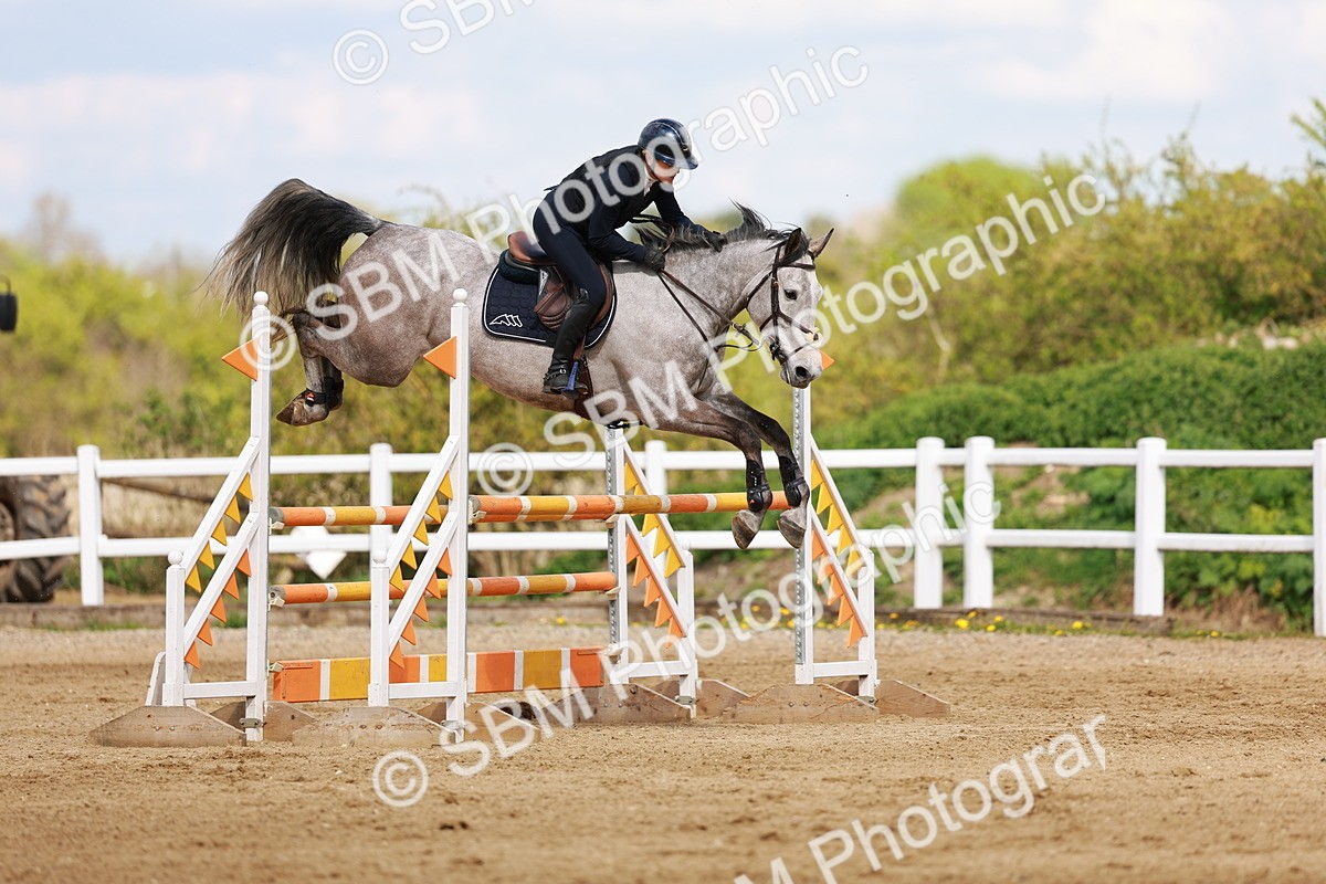 SBM_002296 - Class 4 - Senior Newcomers - 1.10m