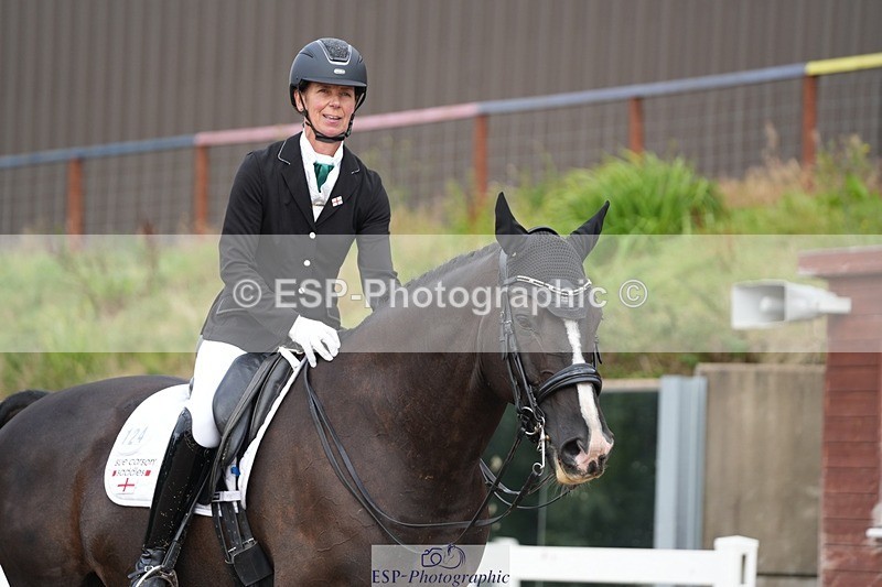 250907-155036-09671 - 124-Kerrie.LovePenlove.Aristocrat