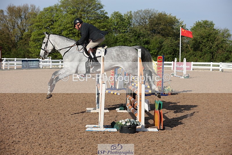 240510A-081526-04151 - Cls 13 British Novice and 90cm Open