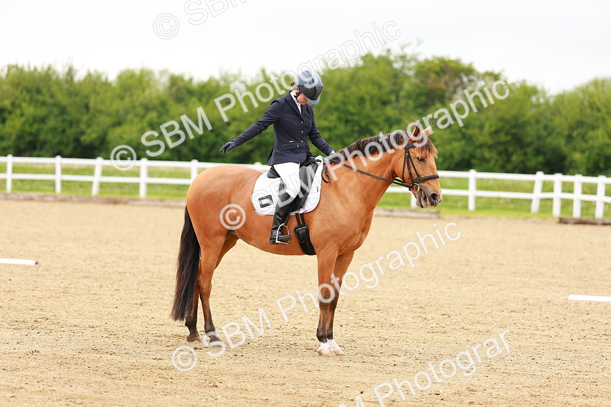 SBM_004918 - Class 15 - Novice 5