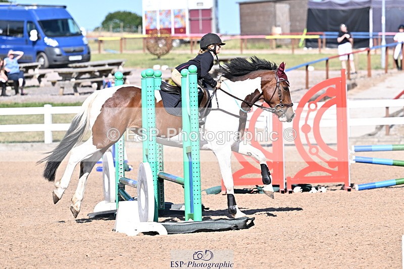 250708A-171509-00212 - 70cm Classes