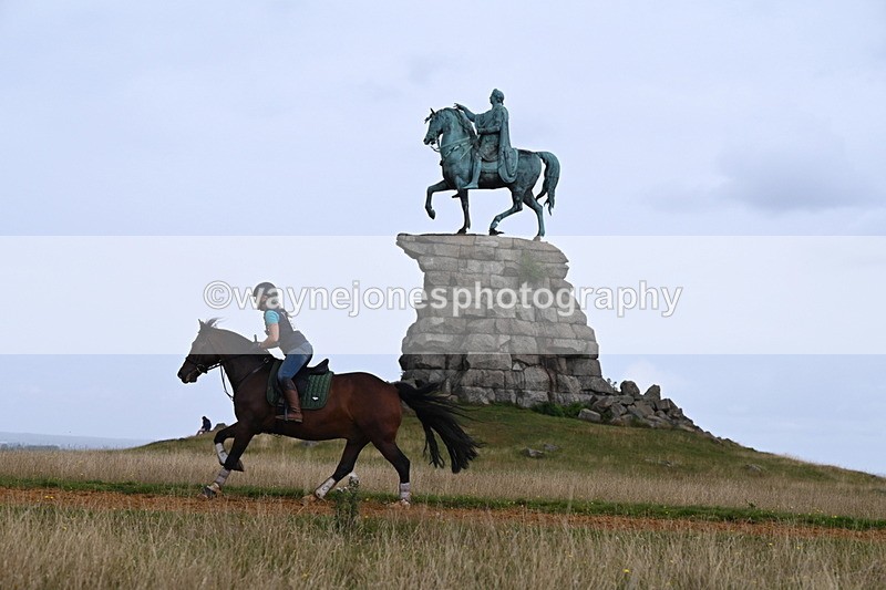 DSC_8249 - Time at Statue 13:52 to 14:33