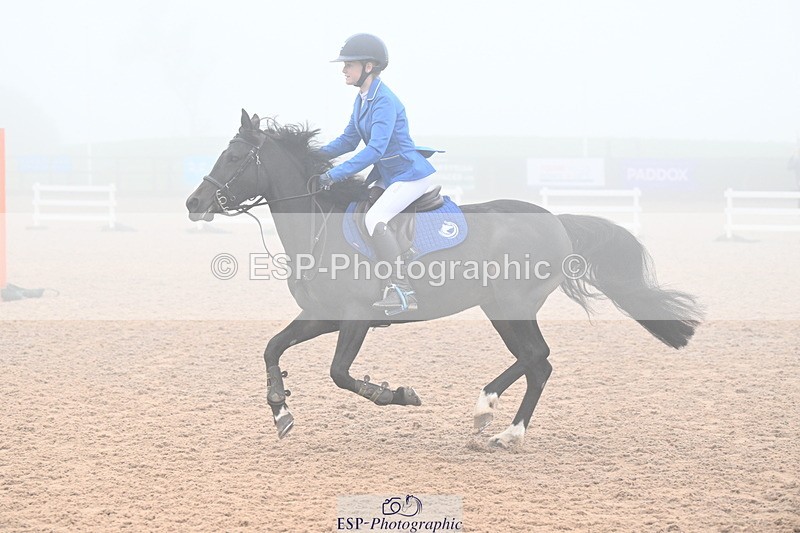 240907A-090238-00004 - Cls 1 Pony Intro 70cm