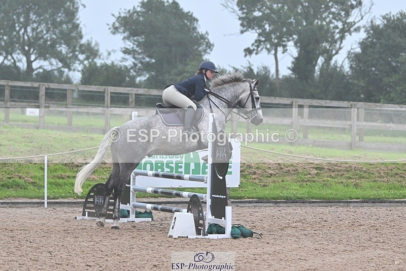 240813-192319-00904 - Classes 7 A&B 90cm