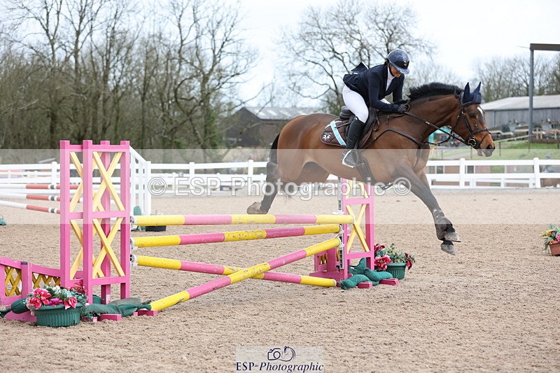 240406A-112207-03036 - Cls 20 British Novice and 90cm Open