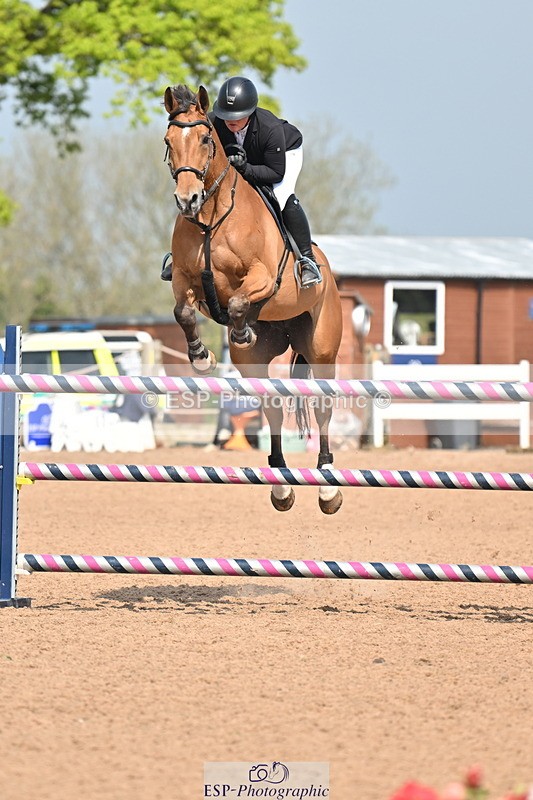 240512A-103359-17304 - Cls 48 National 1.30m Open