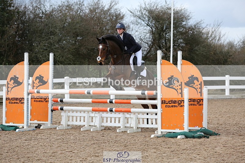240211A-122312-02660 - Cls 6 Pony Foxhunter & 1.10m Open