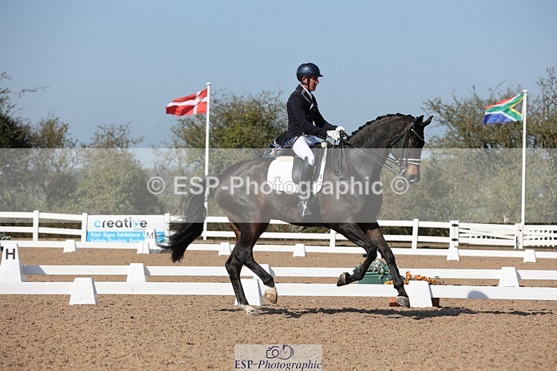 250405-104802-09544 - 102-Jody.Haswell-Valentinio