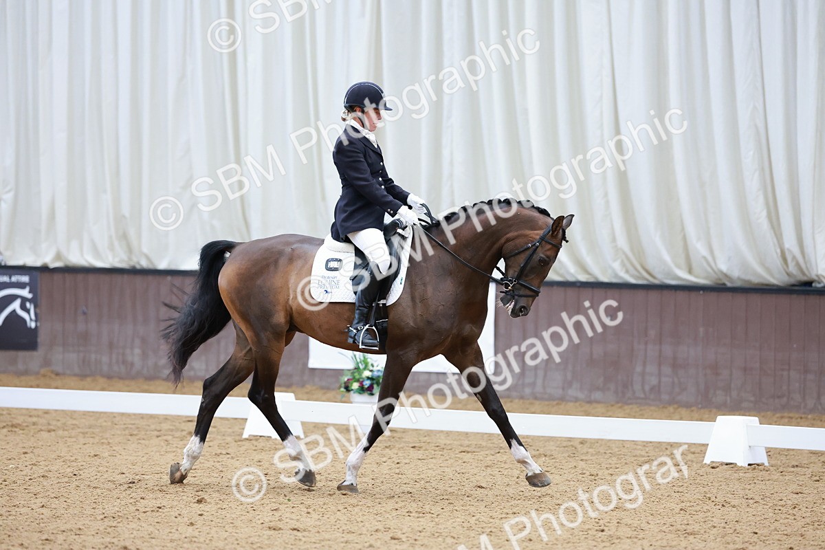 SBM_005943 - Class 3 - Medium 6 - 14.40-15.52