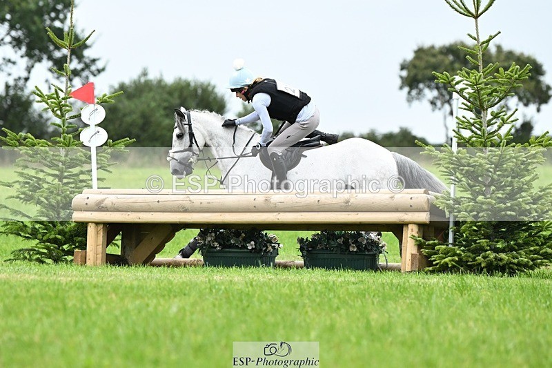 240831A-153337-04888 - 215-Henrietta.Hough-CORRIES.ROBS.STAN