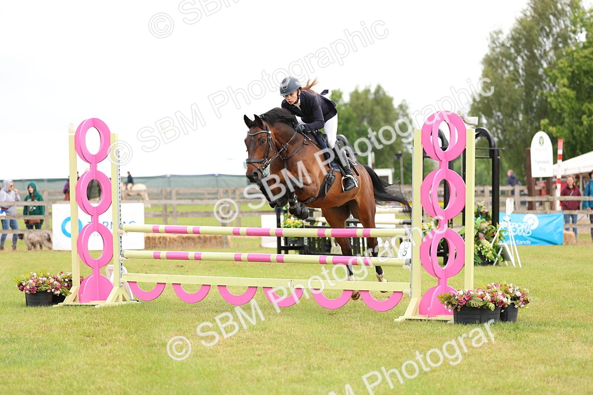 SBM_11772 - Class 205 - Tarmac Senior 1m Open