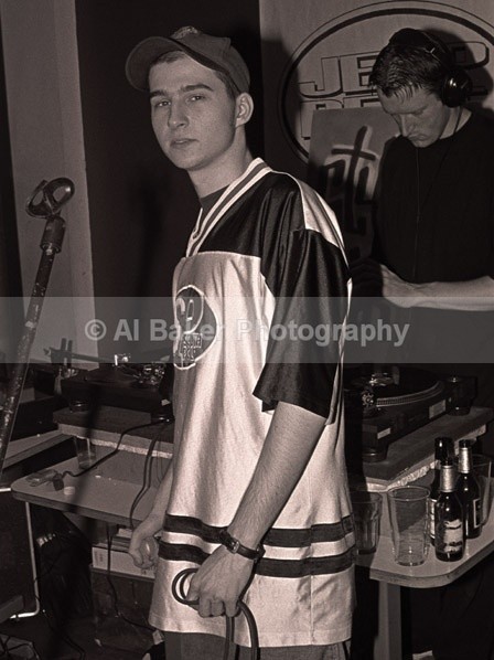 29 mindbomb - Style Warz (the 4 elements) @ elemental 01.12.99