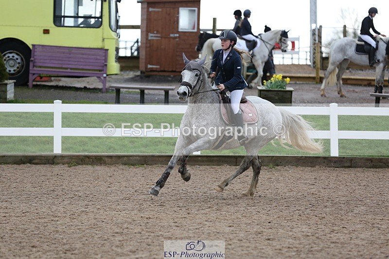 240211A-105457-02269 - Cls 4 Pony Discovery & 90cm Open