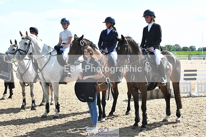 230903A-134723-04886 - Cls 15B U21 Intro 1m