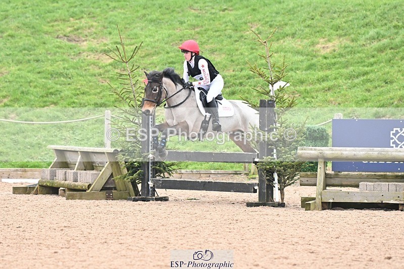 250118-113320-00743 - Cls 2 A&B 80cm 10.45 to 11.40