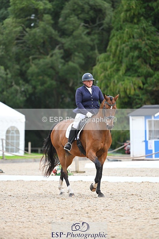 230813-171841-08623 - Cls 14 Medium Silver 16.45 to End