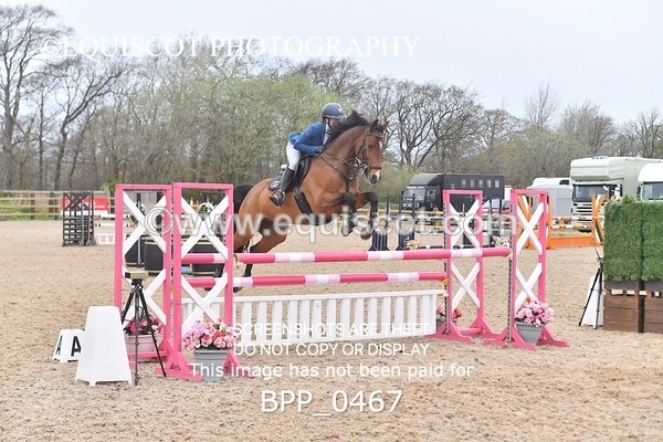 BPP_0467 - CLASS 4 FRI Senior Newcomers/ 1.10m Open