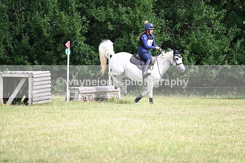 WJ6_6425 - 60cm XC Time 10:17 to 10:49