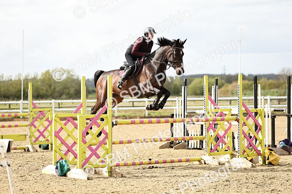 SBM_001350 - Class 4 - Senior Newcomers - 1.10m