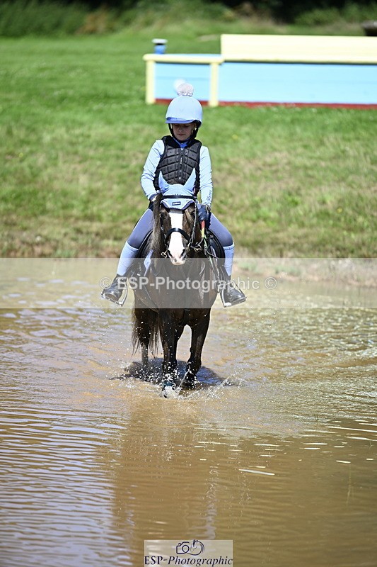 240728B-112622-01069 - Theo's Group XC