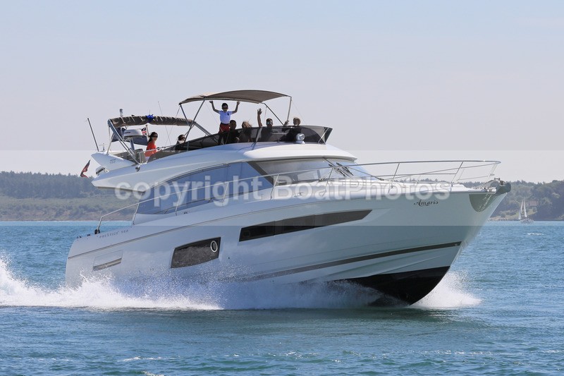 170709 AMARIS - JEANNEAU PRESTIGE 560 RTI_6757 - Flybridge Cruisers