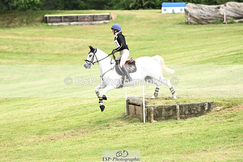 240825X-145706-35550 - 80cm XC 14.30 to 15.30