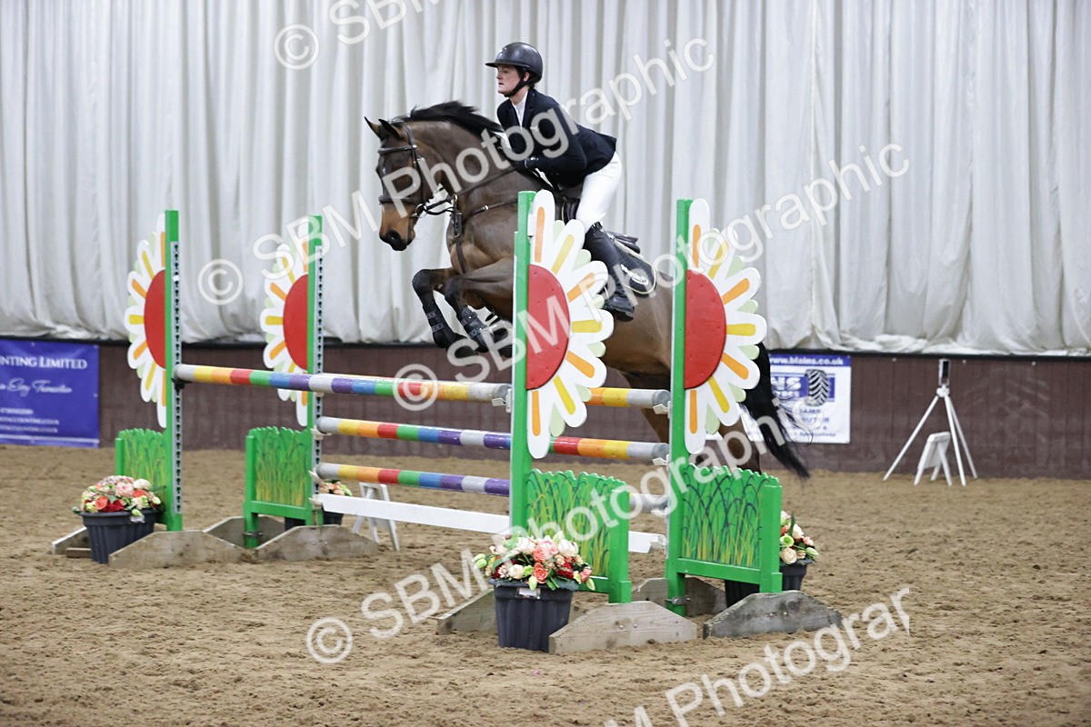 SBM_001222 - Class 4 - Senior Newcomers/ 1.10m Open