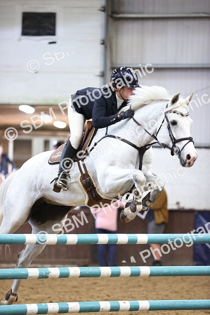 SBM_003528 - Class 11 - Senior Newcomers 1.10m
