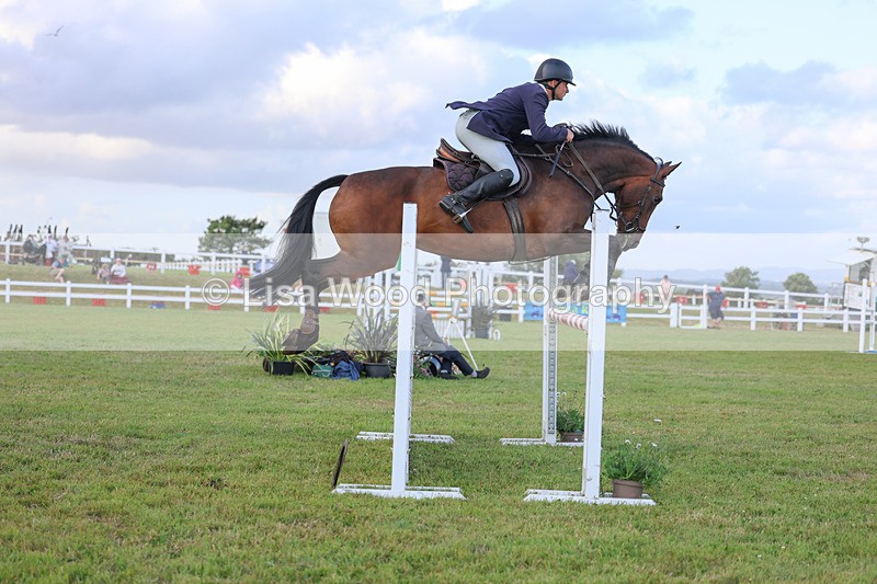 3E7A4734 - Class C1: Showjumping Senior Newcomers/1.10m open