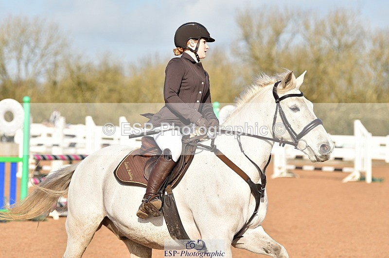 240210A-114118-01014 - Cls 8 Pony Newcomers & 1m Open