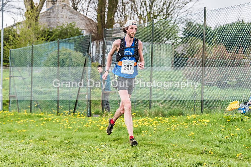 3 Peaks-1874 - The 3 Peaks Race - The Finish - Saturday 29th April 2023