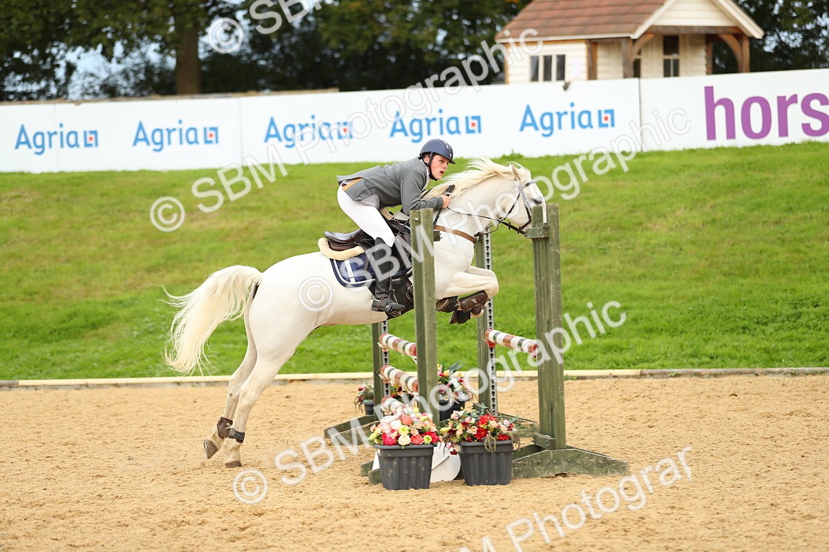 SBM_76133 - J19 - Junior 90cm Supreme Championship