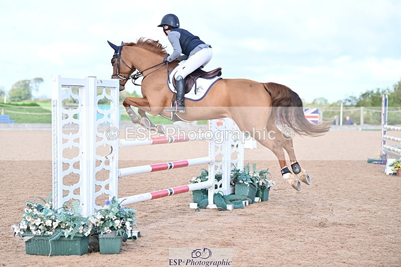 231014A-103529-04149 - Cls 18 Newcomers & 1.10m Open