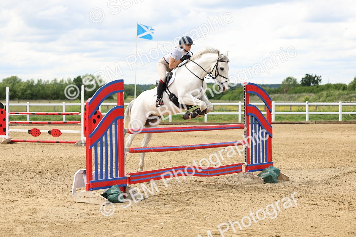 SBM_006077 - Class 19 - Senior Newcomers - 1.10m