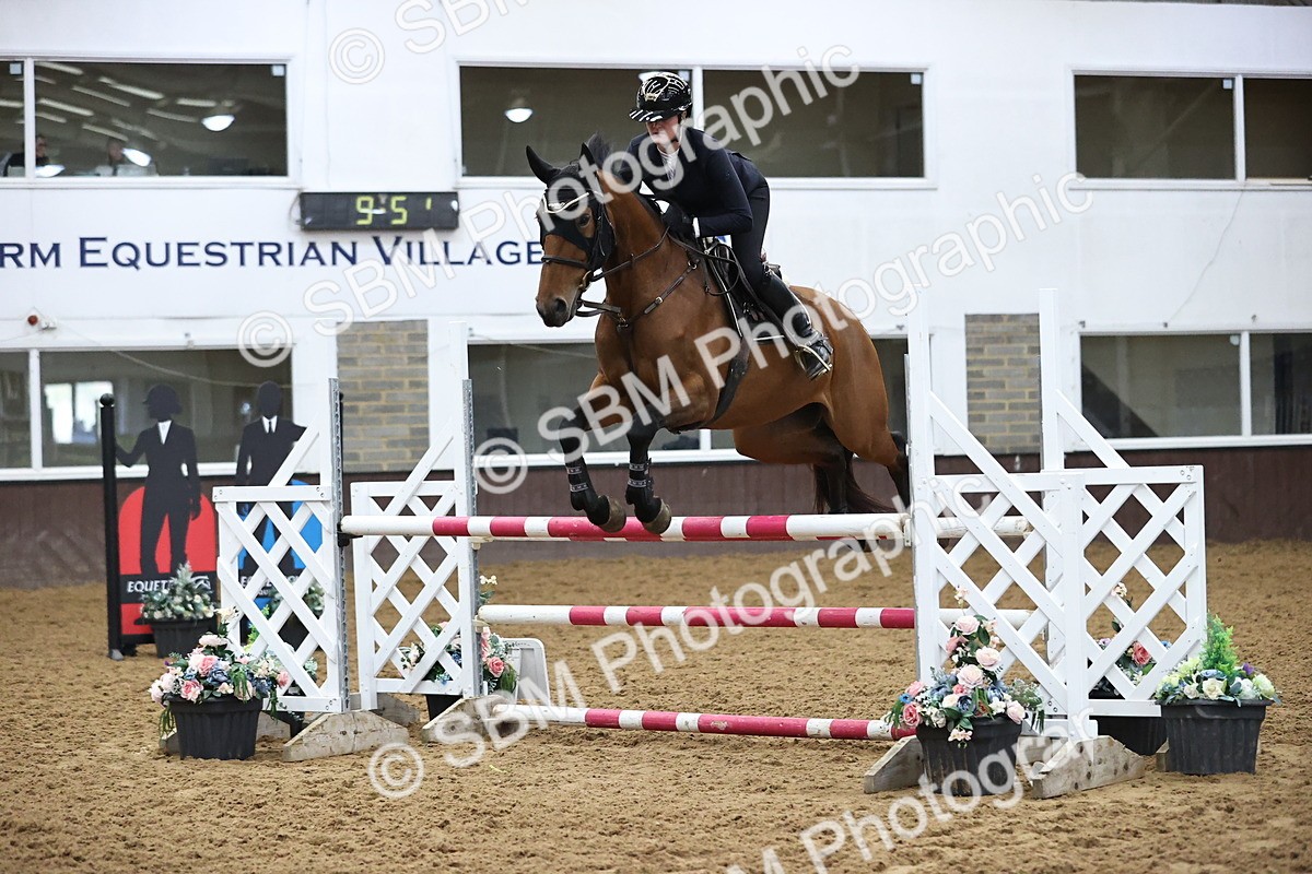 SBM_007509 - Class 19 - Senior Newcomers 1.10m