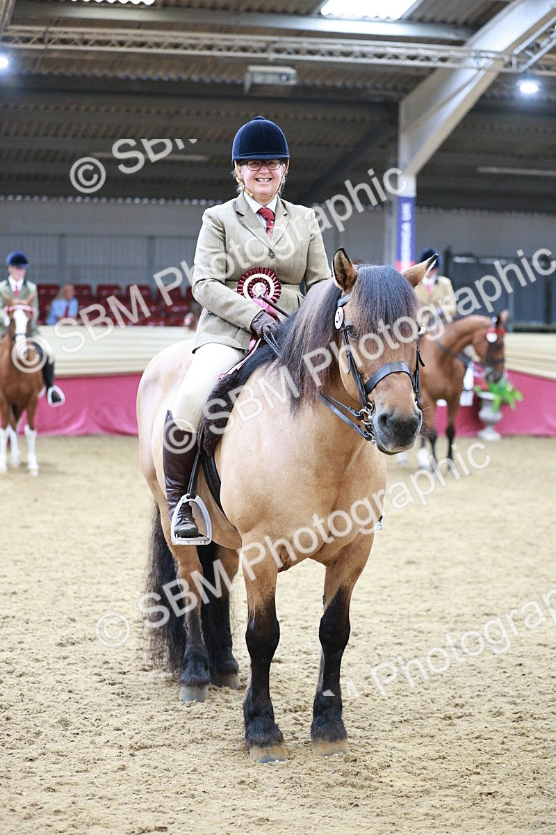 SBM_08370 - Class 11R - Regional Ridden Veteran