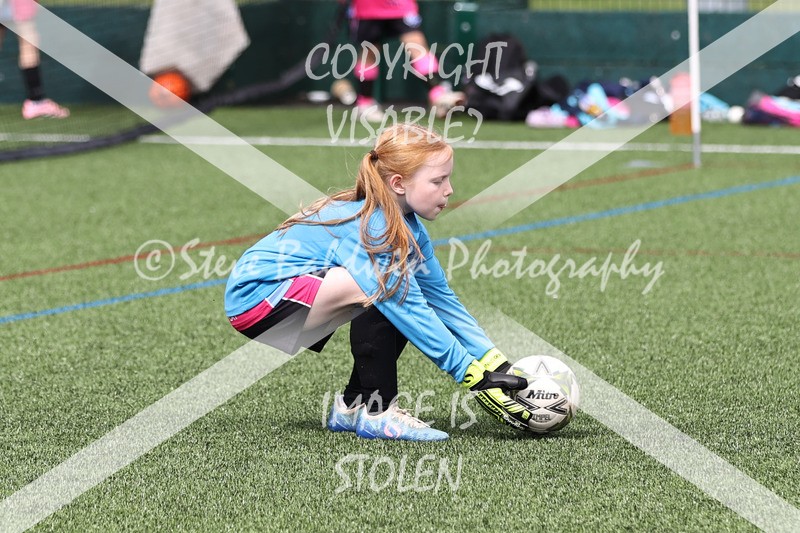 1DX30919 - Sat 13th U9 Girls