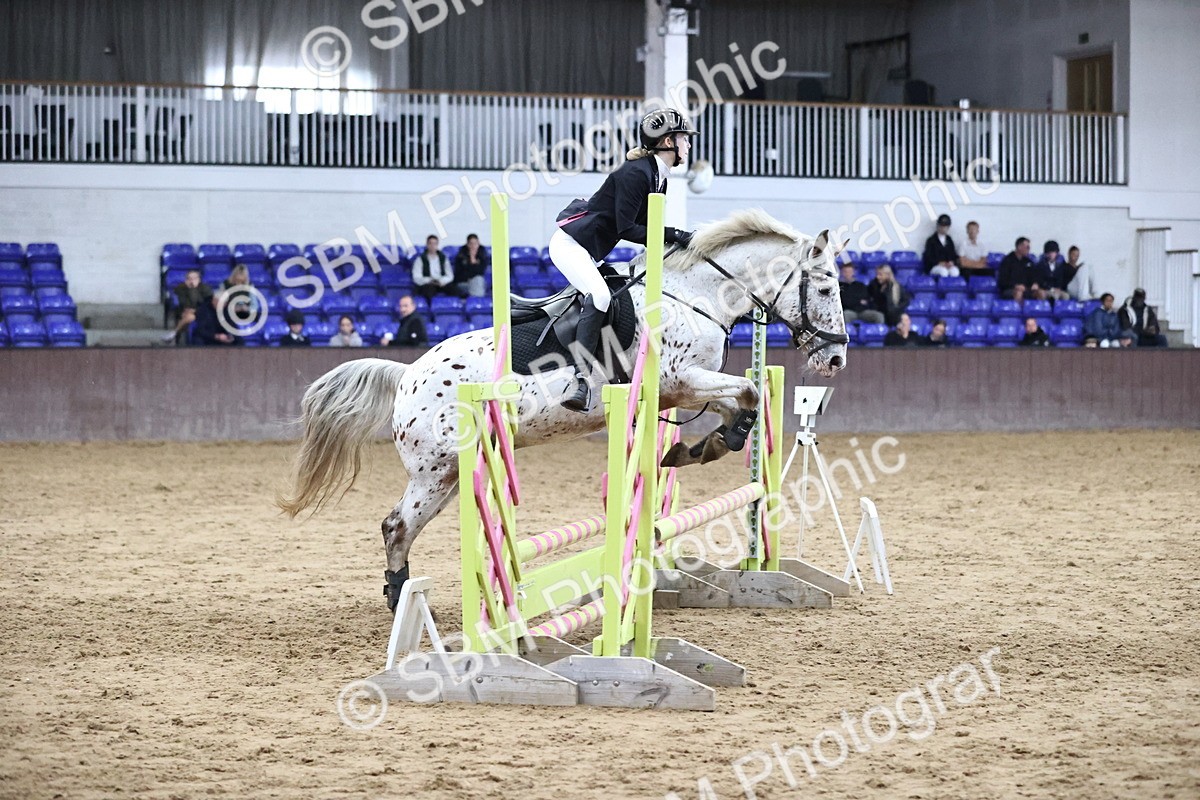 SBM_001881 - Class 5 - Henlow Veterinary Hospital 70cm